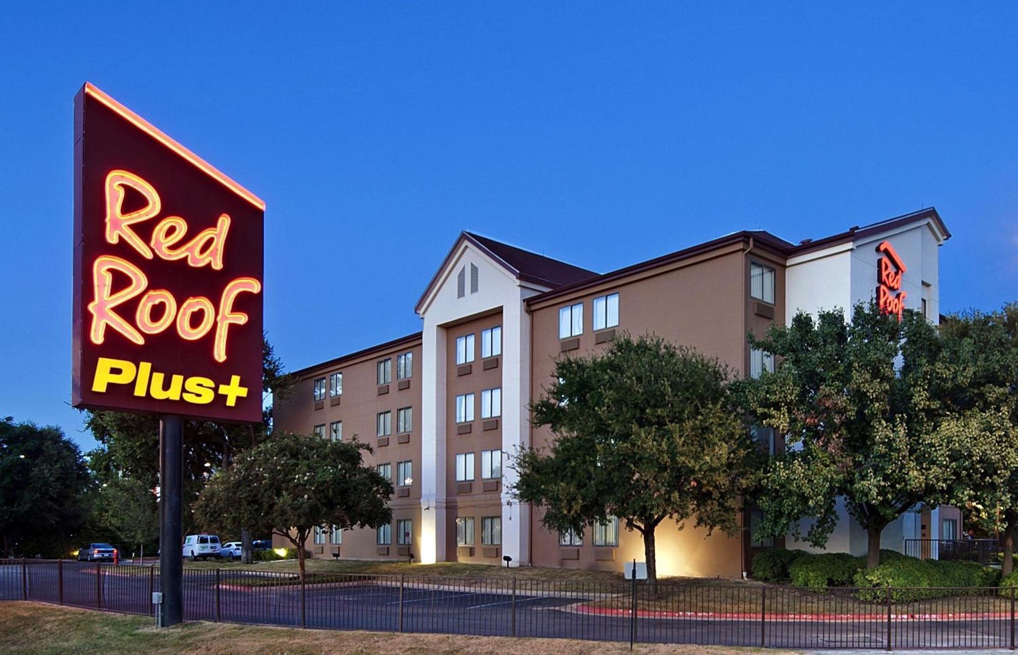 Red Roof Inn Plus+ Austin South Exterior foto